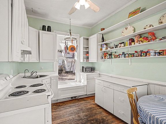 5th image of 213-223 McCauley St