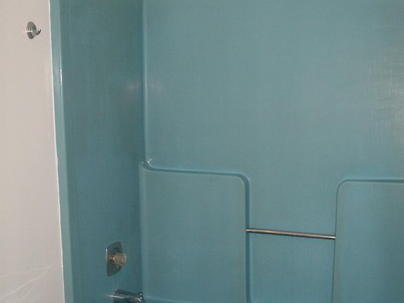 2nd image of 21 Barton Ct APT 2