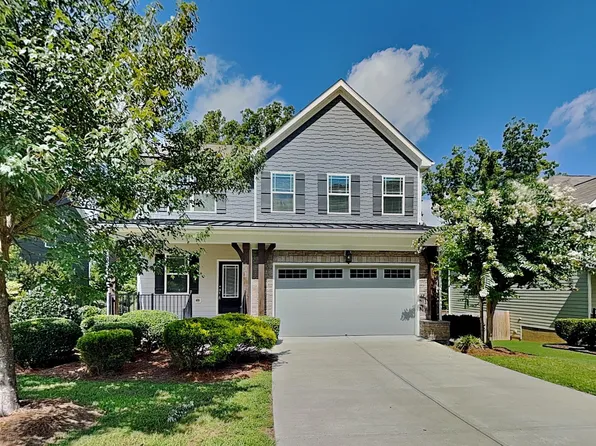 8121 Wheeler Woods Dr, Apex, NC 27539