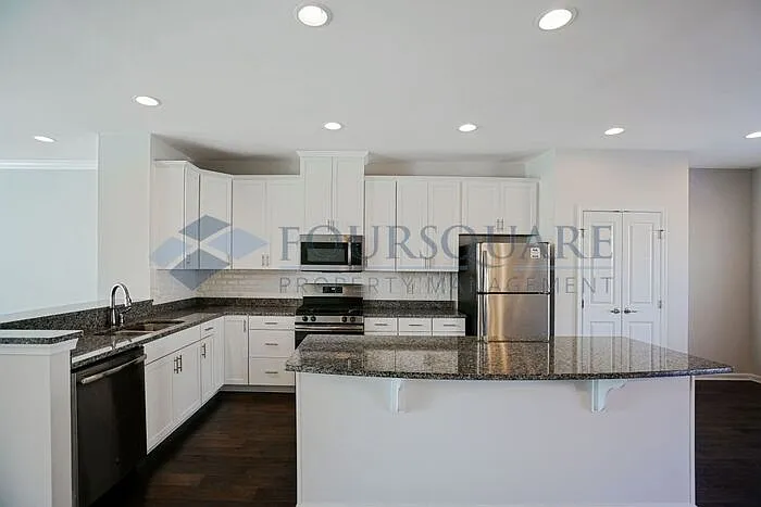 107 Cross Country Way — Photo 13