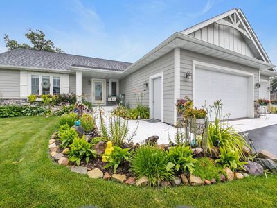 404 Westwood Dr, River Falls, WI, 54022