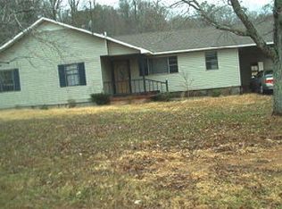 2413 Jackson Ave N, Russellville, AL 35653