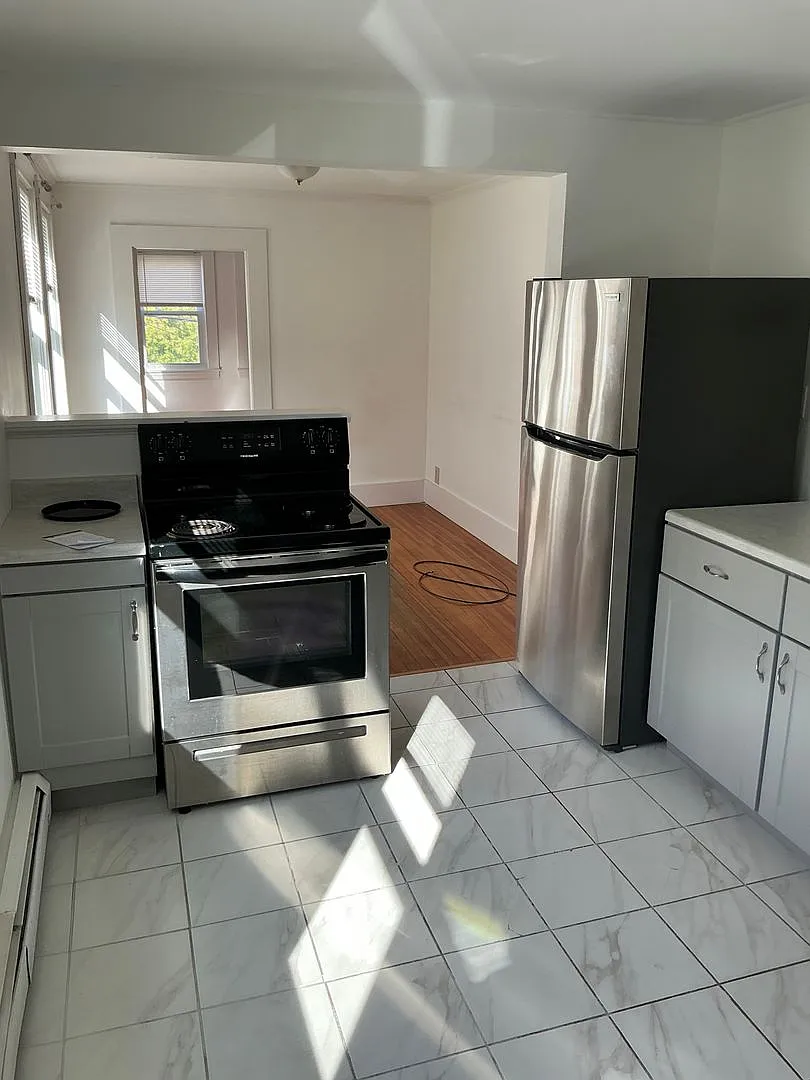 20 Central Street — Photo 1