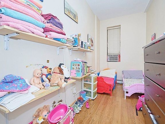 5th image of 221 W 112th St #3AA