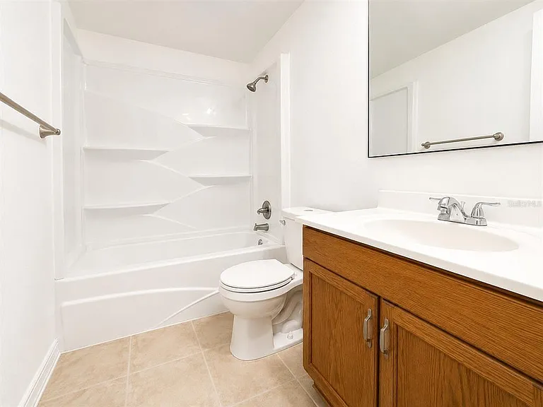 1255 Sophie Blvd — Photo 11