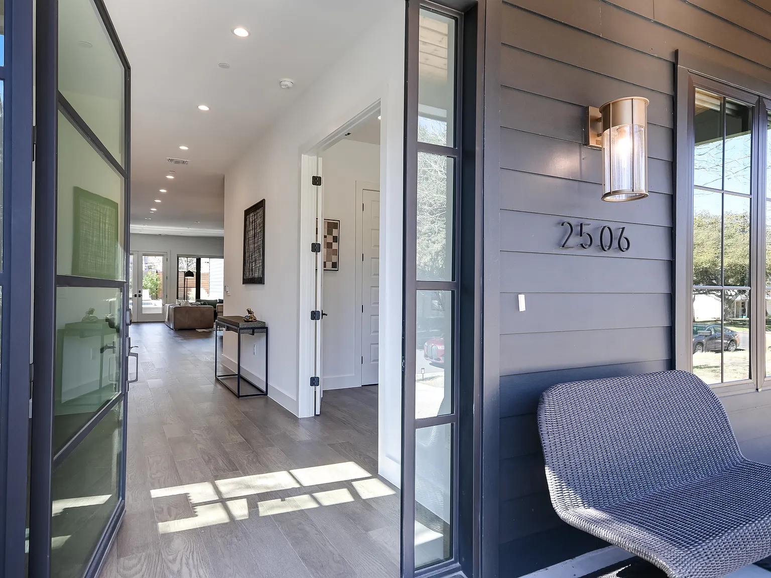 2506 Southland Dr — Photo 4