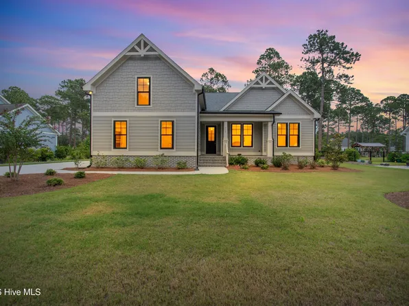 668 Breezewood Drive SE, Bolivia, NC 28422