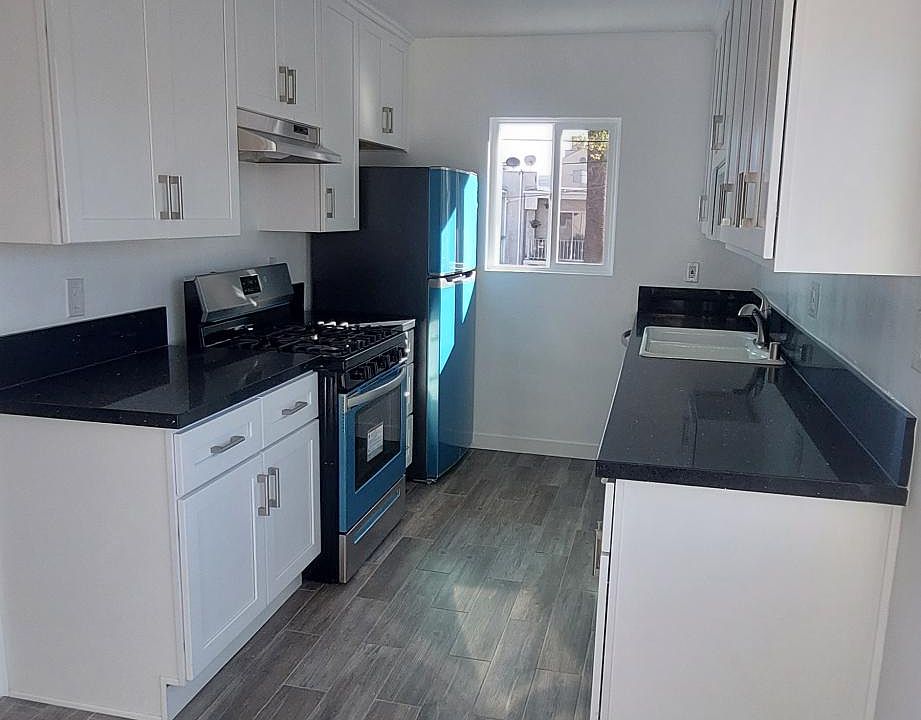 1st image of 11005 Hesby St #5