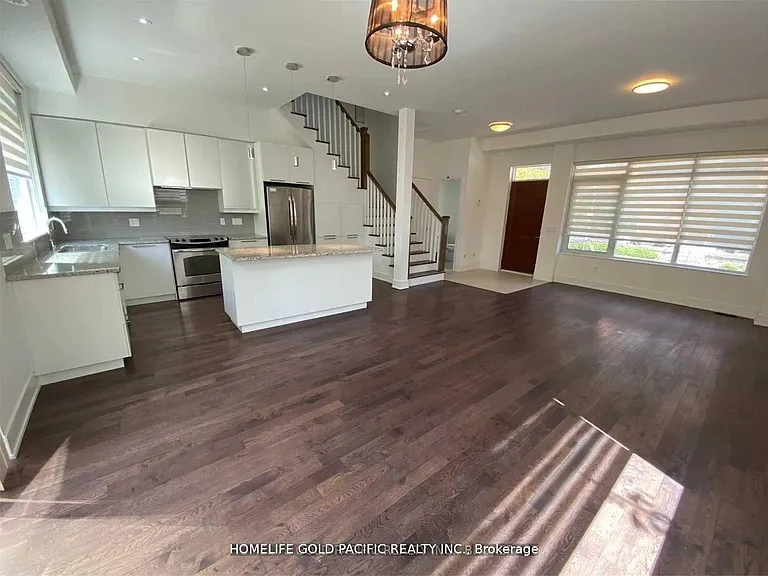 60 Forest Manor Rd #Townhouse 11 — Photo 3