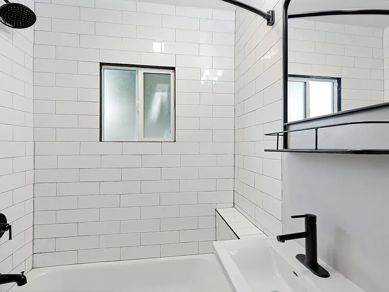 14535 1/2 Dickens St #1/2 — Photo 11