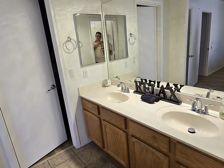 13178 W Banff Ln — Photo 8