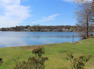 329 Griffin Ave, Bridgeport, CT 06606