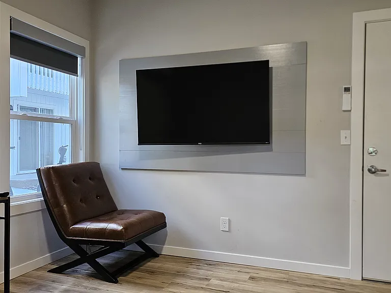 308 E White St #4 — Photo 5