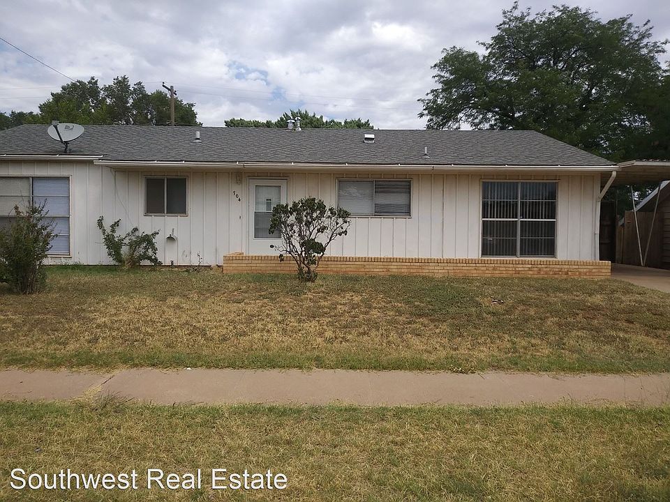 1st image of 704 W 18th St