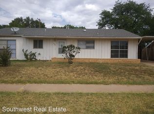 704 W 18th St, Clovis, NM 88101