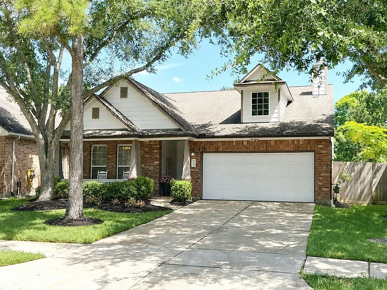 4435 Wellington Grove Ln — Photo 1
