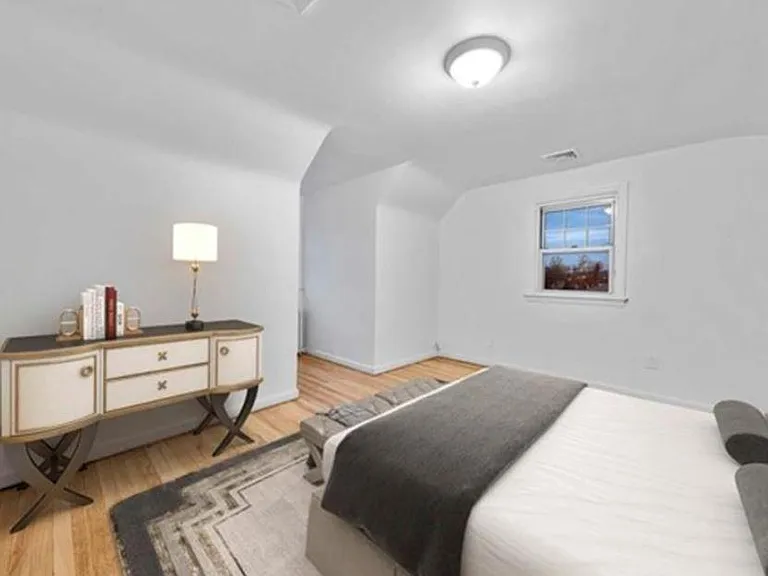 226 Livingston St #B — Photo 6