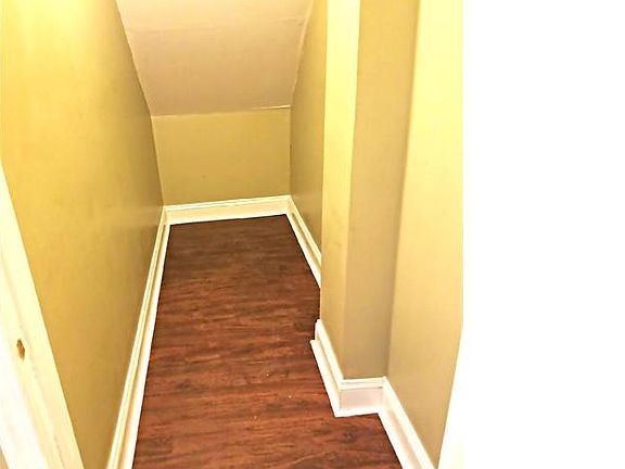 4th image of 7402 S Coles Ave #1