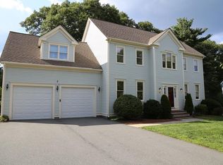 98 Croydon Rd, Norwood, MA 02062