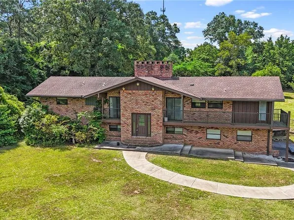 10501 Turmac Dr, Mobile, AL 36608