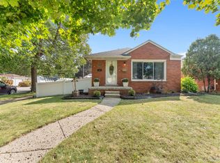 10005 Sterling Ave, Allen Park, MI 48101