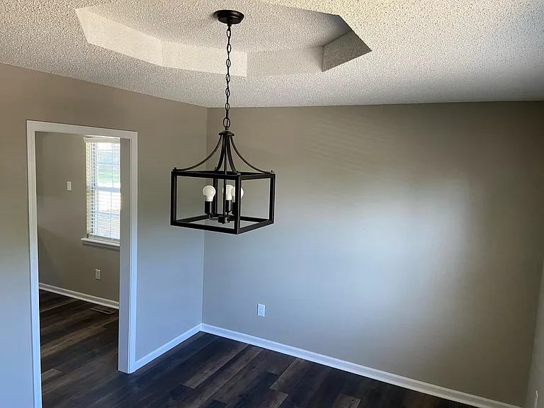 1725 NE Patterson Dr — Photo 8