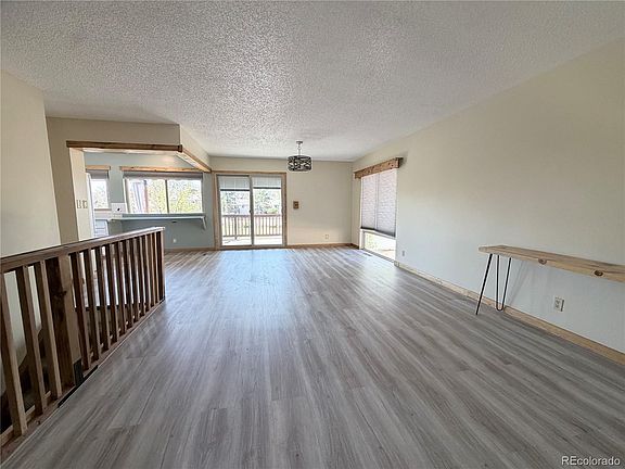 3rd image of 4292 W Pondview Drive