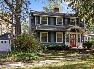 1503 Saint Johns Ave, Highland Park, IL 60035