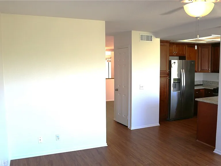 27 Bawley St — Photo 13