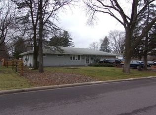 11630 Gladiola St NW, Coon Rapids, MN 55433