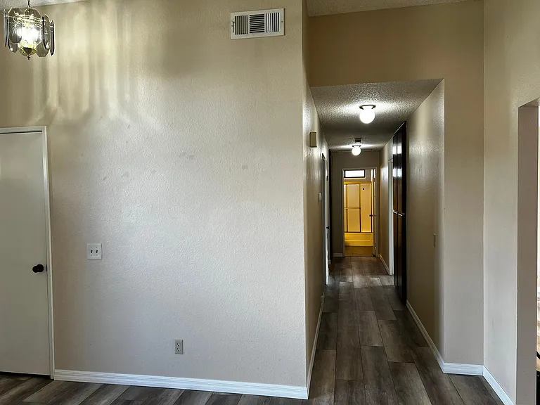 2716 W Avenue K4 — Photo 12