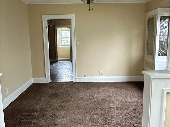 4th image of 3892 E 153rd St