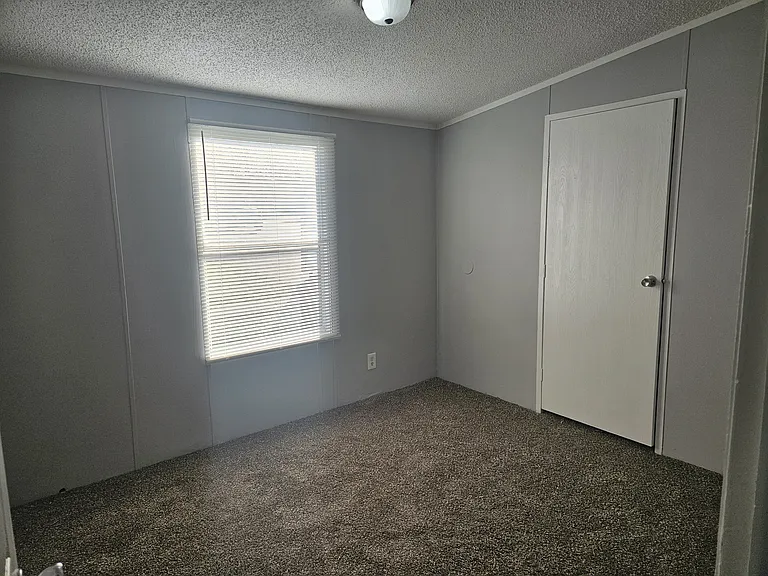 guest bedroom 4