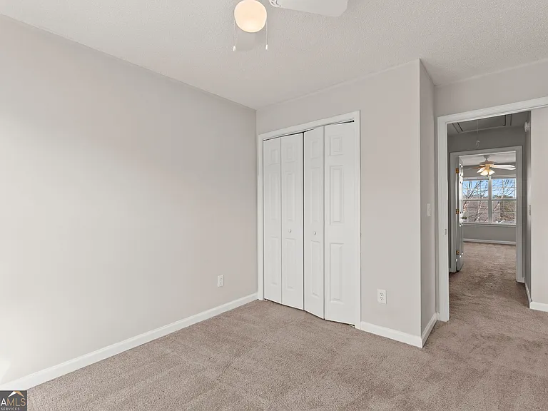 132 Hawkeye Ln — Photo 9