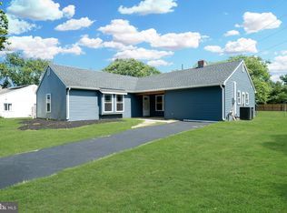 9 Amber Pl, Sicklerville, NJ 08081