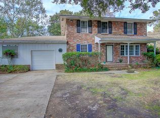 842 Fort Johnson Rd, Charleston, SC 29412