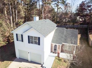 2393 Briar Knoll Rd, Lithonia, GA 30058