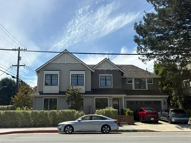 4 bed, 2.5 bath, 1989 sqft, $7,250 — Photo 1