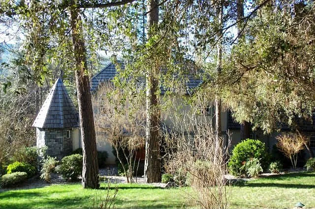 42564 Buckeye Rd photo 1
