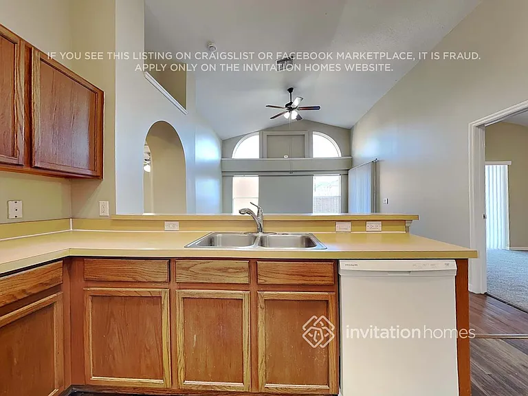 6805 Waterton Dr — Photo 8