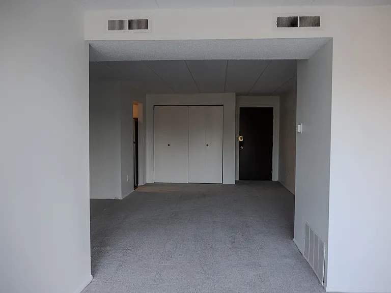 2440 Noble Rd #1 — Photo 14