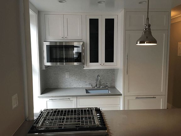 2nd image of 236 E 13th St #24428