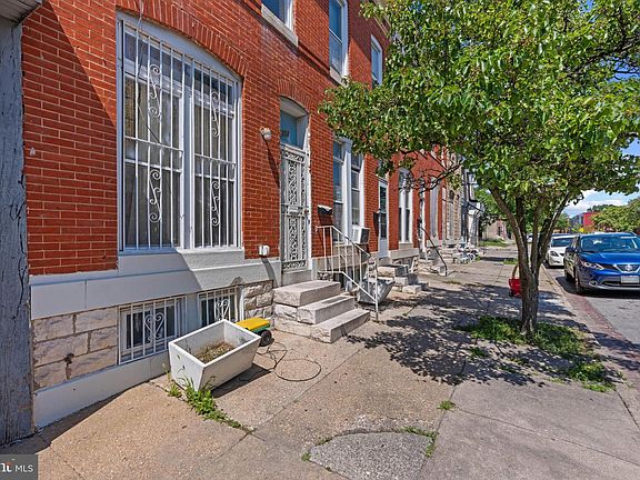 2nd image of 1202 E Lafayette Ave