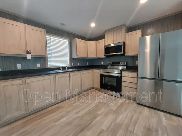 7534 W Us Highway 60, Republic, MO