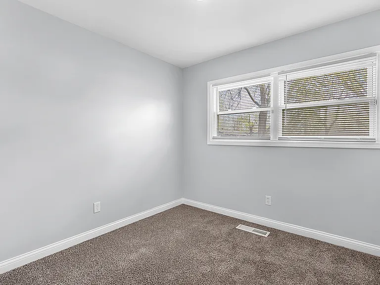 6336 Nevada Ave — Photo 5