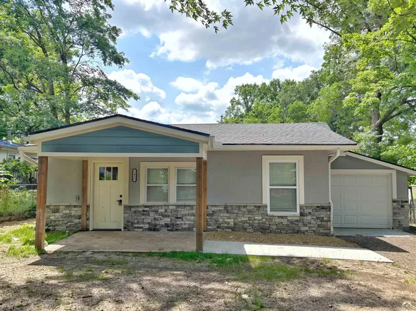 1411 Summit St, Lawrence, KS 66044