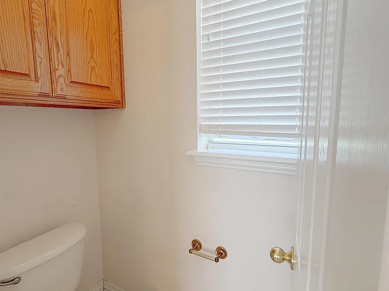 4506 Hollow Ridge Dr — Photo 16