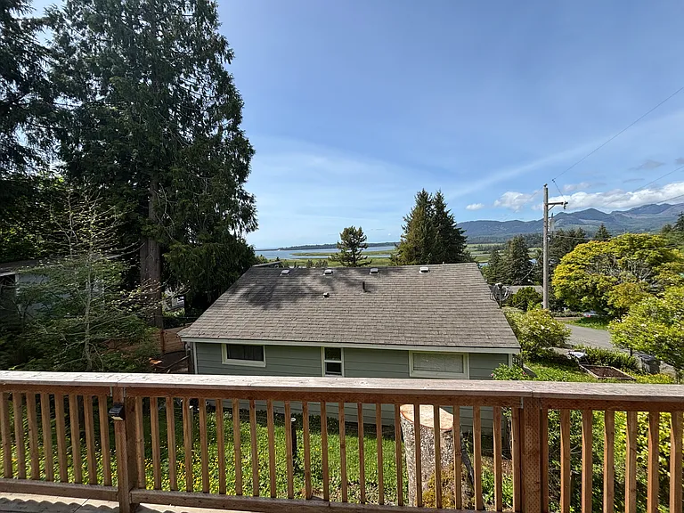 394 Alder St — Photo 4