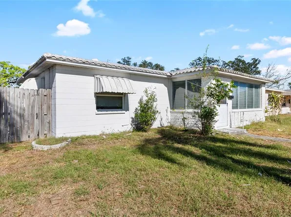 715 40th Ave NE, Saint Petersburg, FL 33703