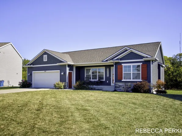 2622 Green Rush Ln, Zeeland, MI 49464